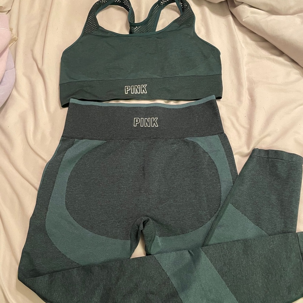 Victoria’s Secret PINK workout set